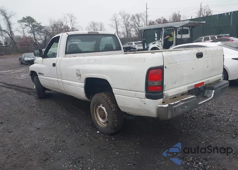 2002 Dodge Ram 2500 St z USA, uszkodzony, nr VIN 3B7KC26Z72M308574